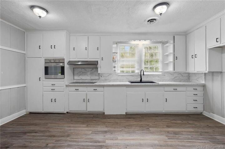 Property Photo:  1103 Oklahoma Street  LA 70607 