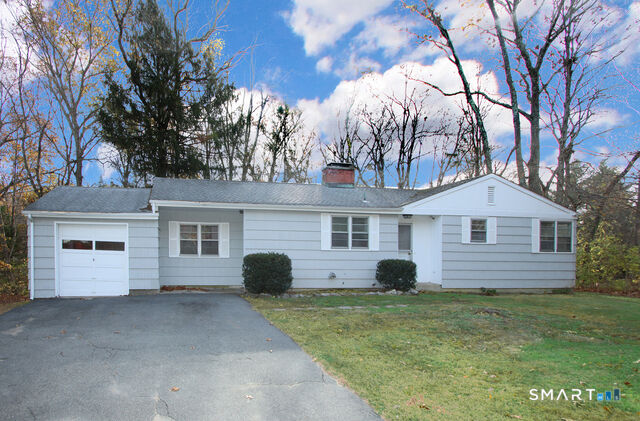 Property Photo:  106 Glenwood Road  CT 06413 