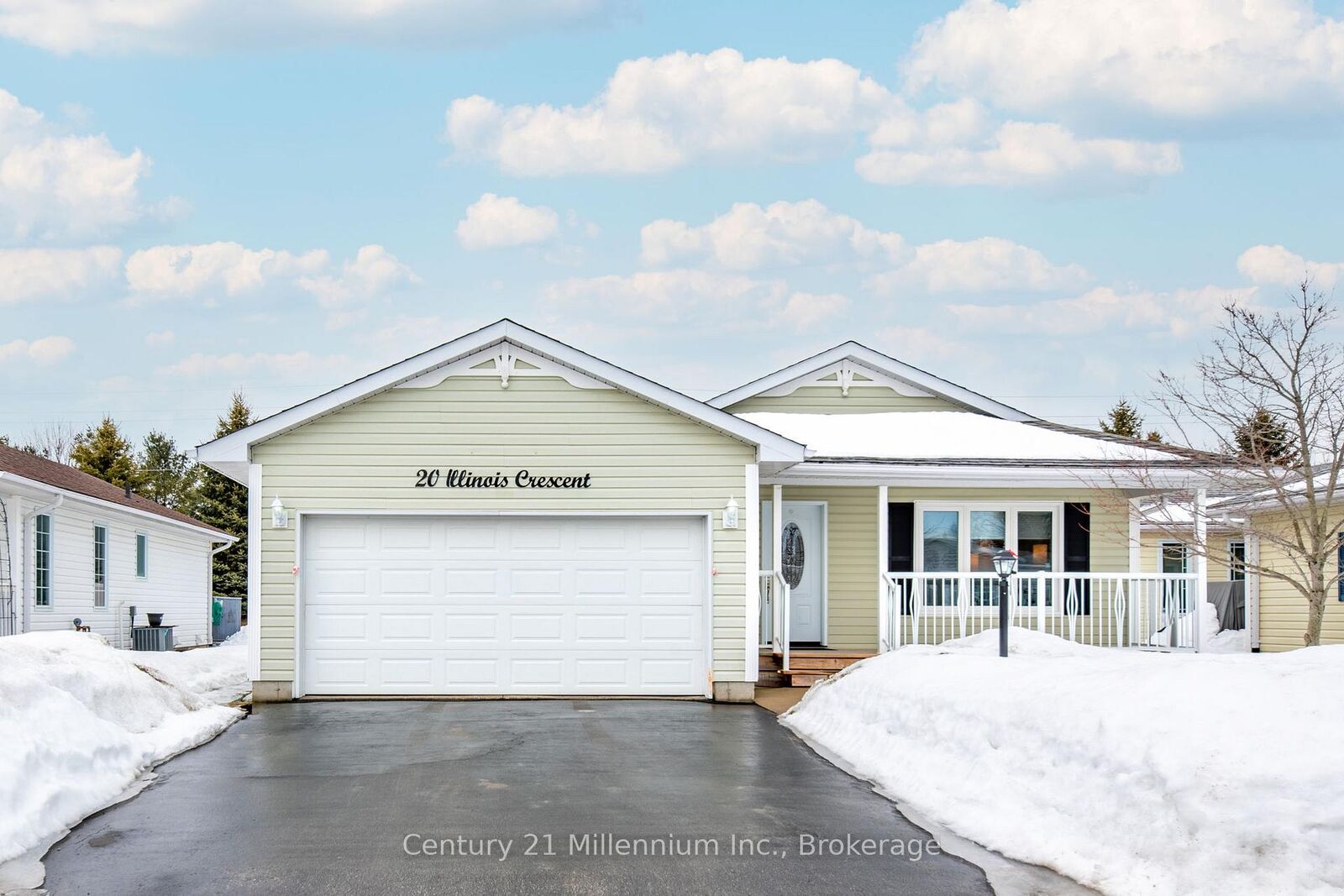 Property Photo: 20 Illinois Crescent ON L9Z 3A8