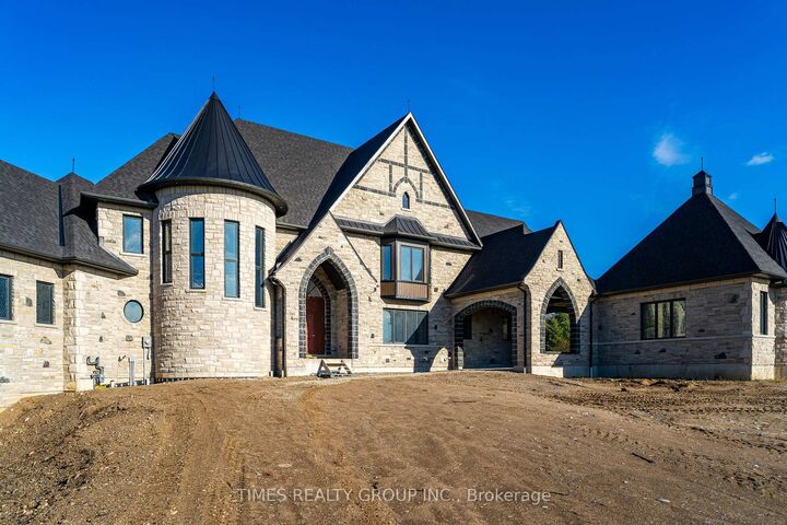Property Photo: 17 Edgewild Drive ON L7E 4H7