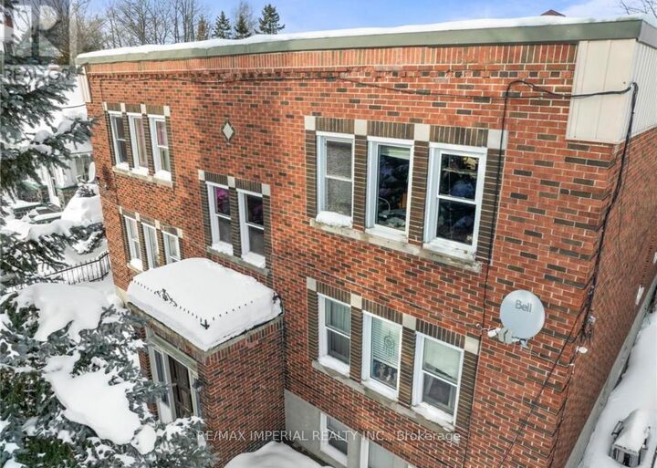 Property Photo: 226 Oak Street ON P3C 1M7