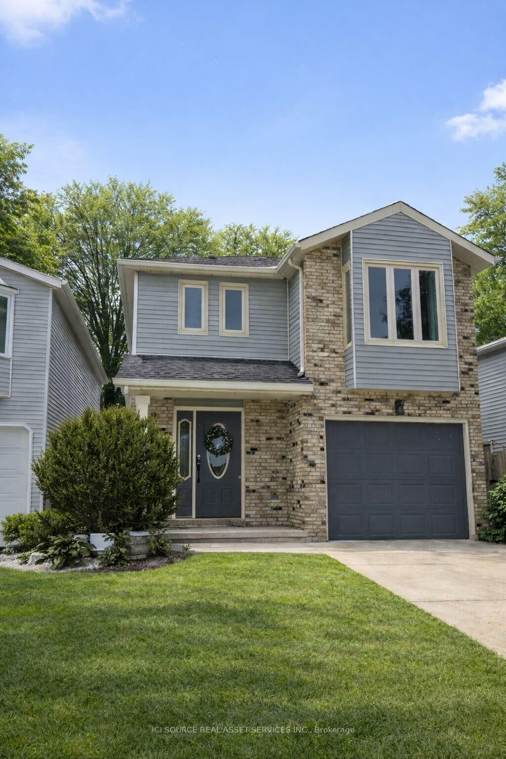 Property Photo: 1593 Murphy Road ON N7S 2Z4
