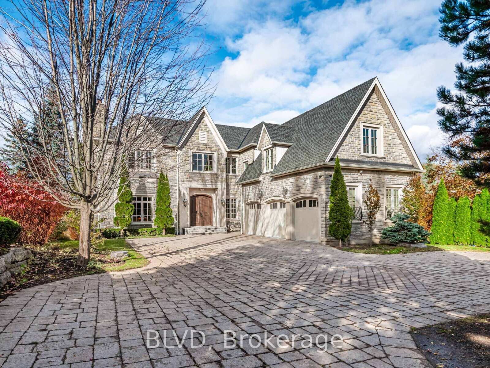 Property Photo:  636 Sunset Beach Road  ON L4E 3G2 
