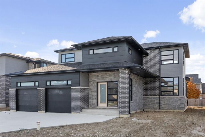 Property Photo: 117 Hazel Crescent ON N9Y 0A9