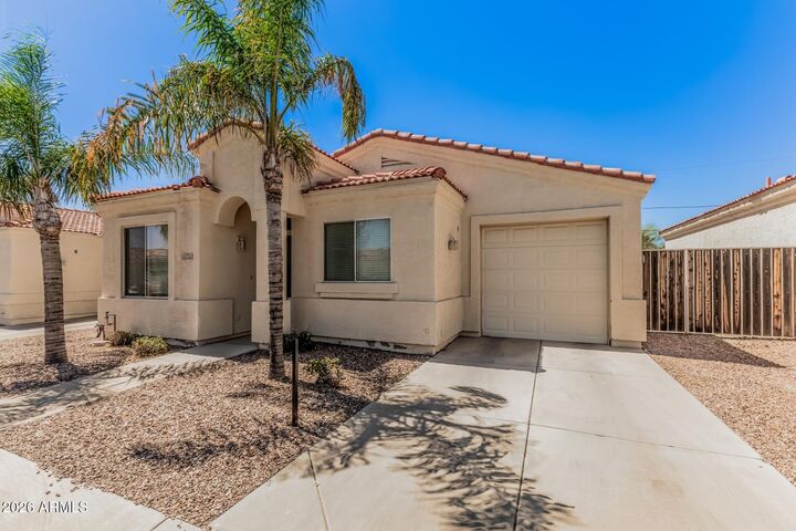 Property Photo:  120 N Warren Street  AZ 85207 