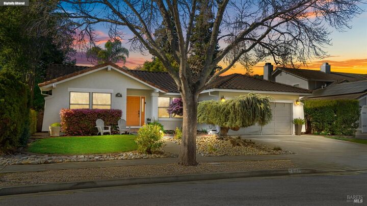 Property Photo:  421 Oakwood Circle  CA 94534 
