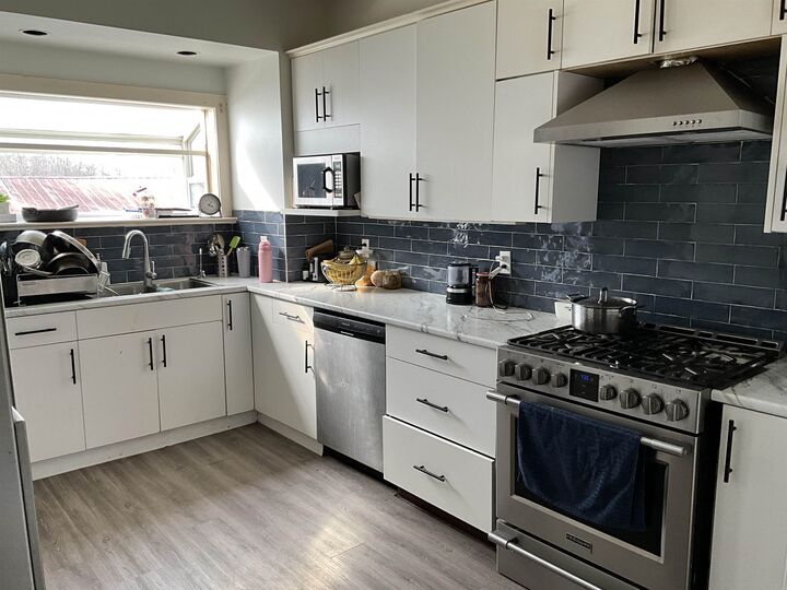 Property Photo: 2987 184 Street BC V3Z 9V2