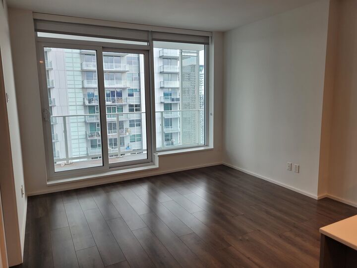 Property Photo: 3833 Evergreen Place 2104 BC V3J 0M2