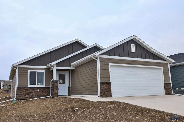 Property Photo:  440 Nighthawk Dr  SD 57719 