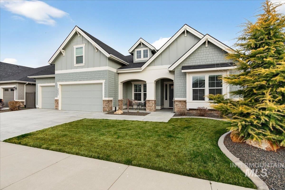 Property Photo:  3602 E Mardia St  ID 83642 