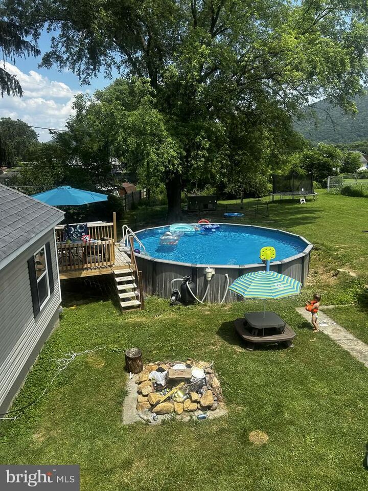 Property Photo:  14700 Oakwood Street  MD 21502 