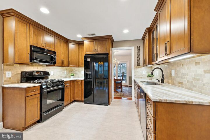 Property Photo: 2698 Linda Marie Drive VA 22124