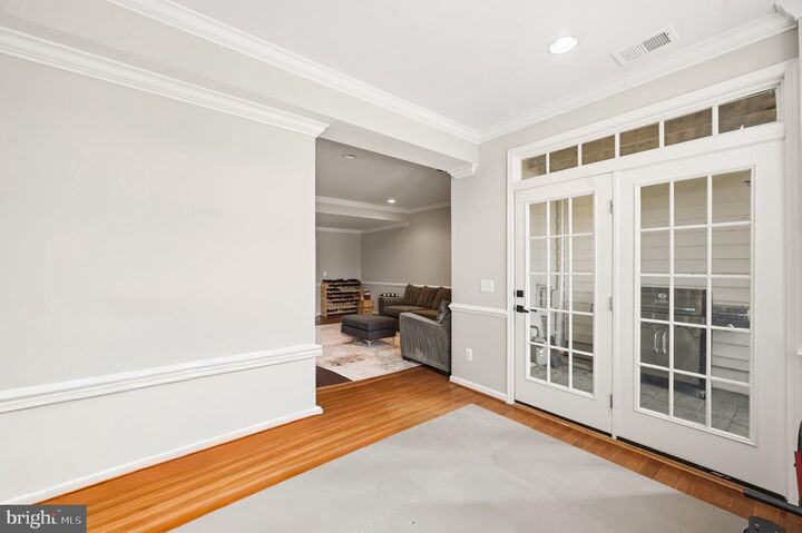 Property Photo:  15098 Danehurst Circle  VA 20155 