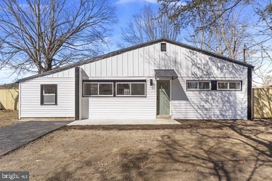 Property Photo:  19 Crescent Drive  NJ 08015 