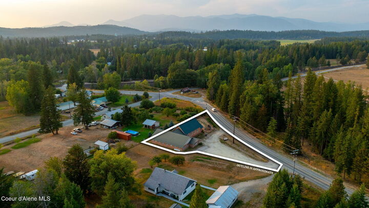 Property Photo: 1024 Sagle Rd ID 83860