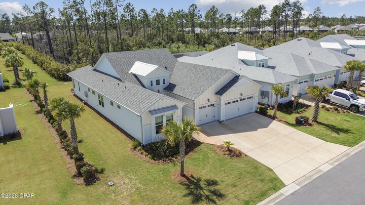 Property Photo:  8701 Lime Drive  FL 32413 