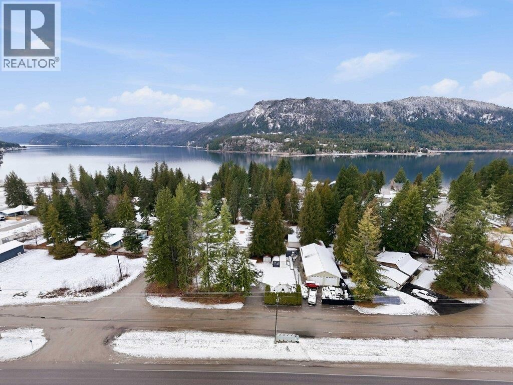 Photo de la propriété:  1 Wolfe Street  BC V0E 2V1 