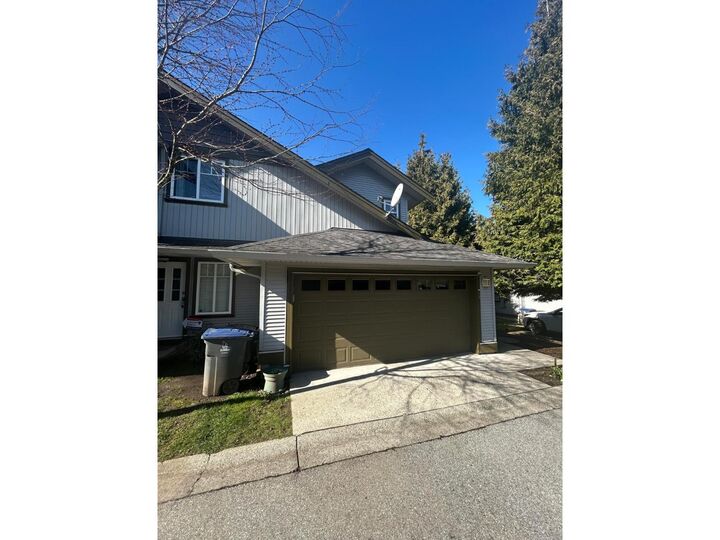 12040 68 Avenue 146 — photo 1