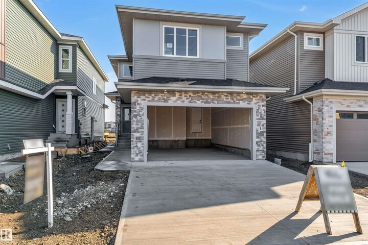 Photo de la propriété: 100 Eldridge Point(E) AB T8N 8C4