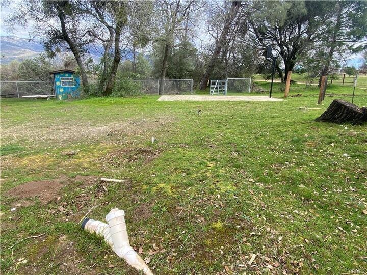 Property Photo: 56446 Road 200 CA 93643