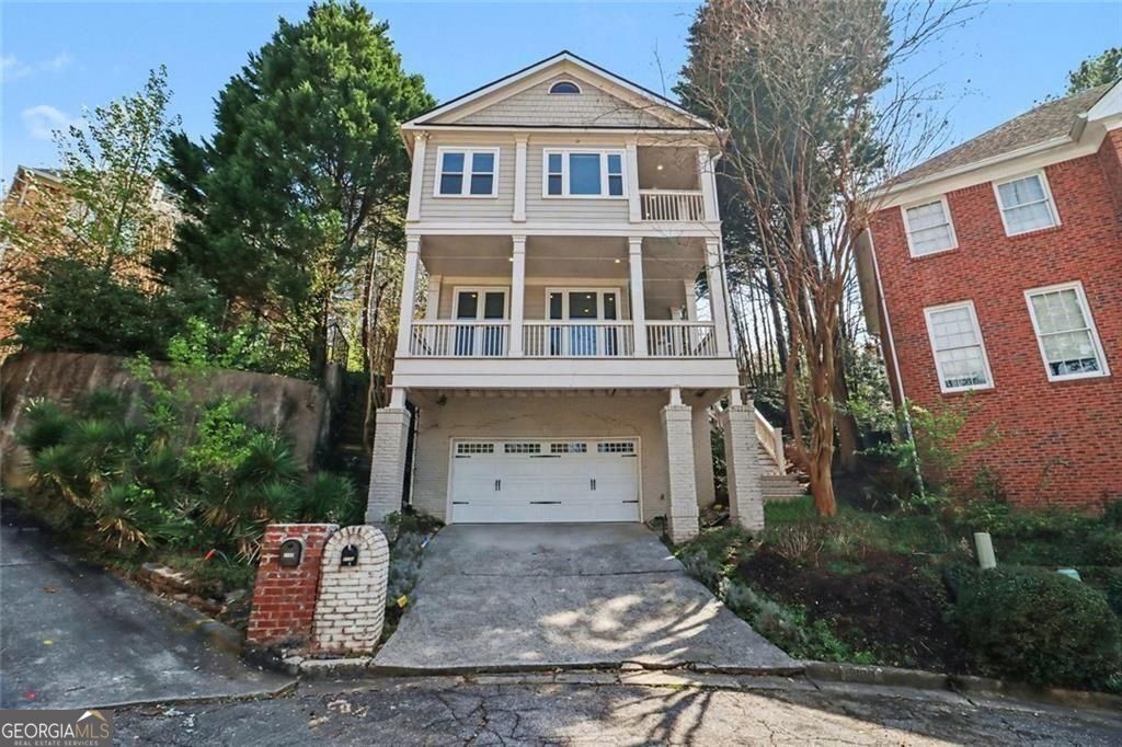 Property Photo: 2130 Briarlake Trace GA 30345