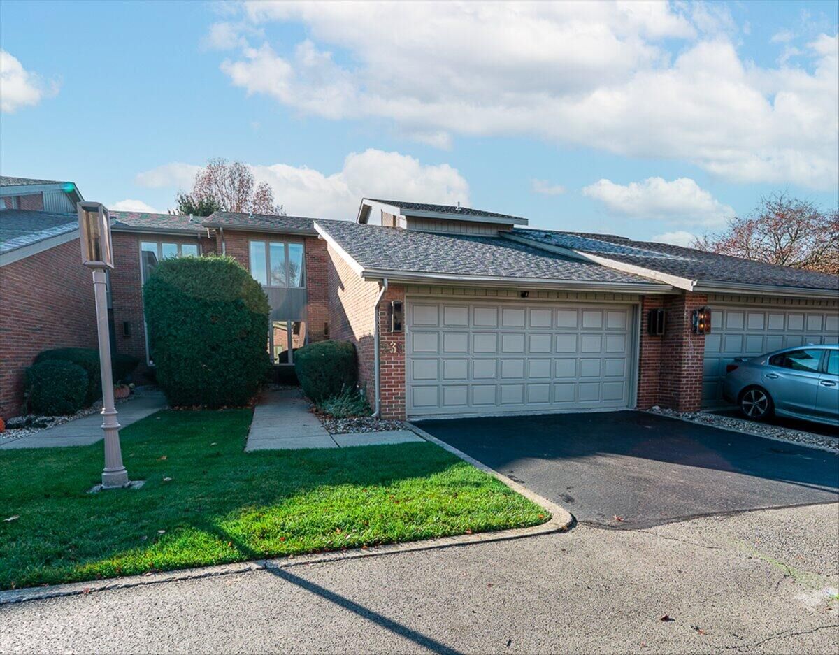 Property Photo:  239 Carnoustie Court  IN 46375 
