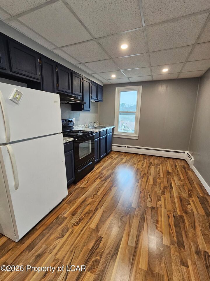 Property Photo: 623 Arlington Street PA 18252