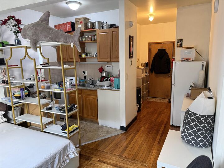 Property Photo:  2700 Kennedy Blvd 114  NJ 07306 