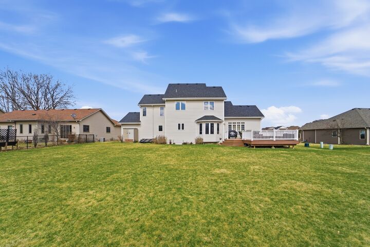 Property Photo:  7610 Goodman Drive  IA 50322 