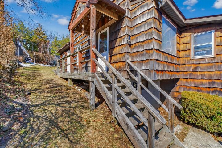 Property Photo:  17 Mary Avenue  NY 10541 