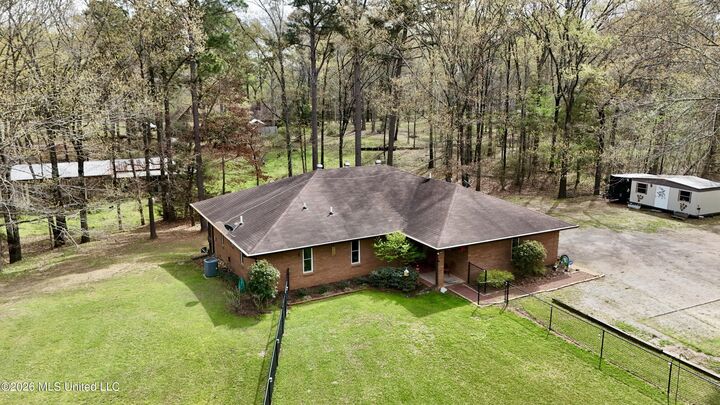 Property Photo:  216 Trace Circle  MS 39154 