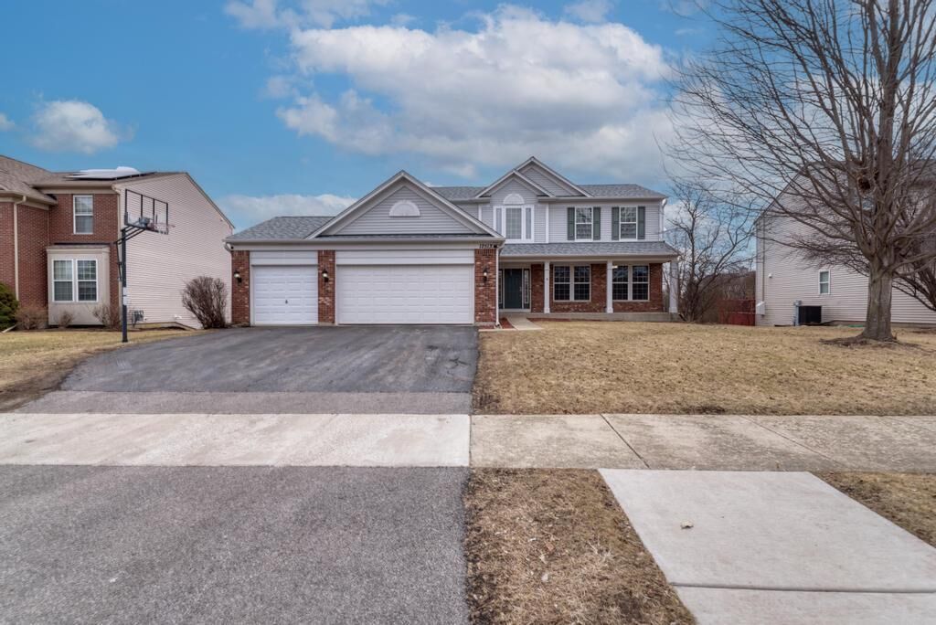 Property Photo:  12513 Blue Iris Lane  IL 60585 