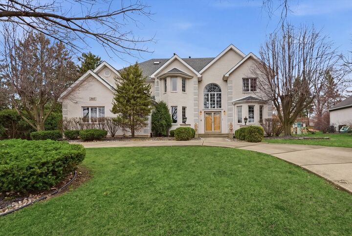 Property Photo:  15W641 81st Street  IL 60527 