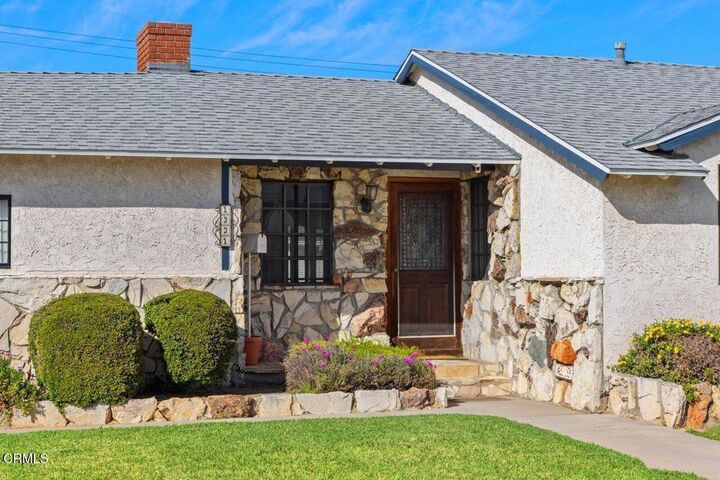 Property Photo:  1331 E Marbury Street  CA 91790 