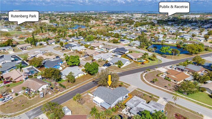 Property Photo:  6549 Duquesne Drive  FL 33919 