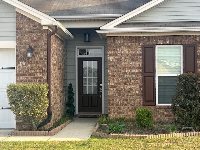 Property Photo:  190 Willow Point Circle  GA 31407 