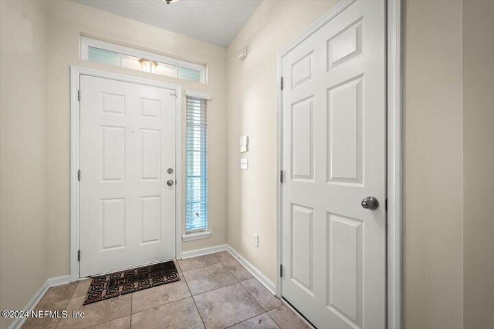 Property Photo:  215 Richmond Drive  FL 32259 