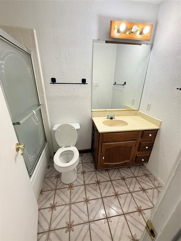 Property Photo:  2809 Newkirk Court  TX 76039 