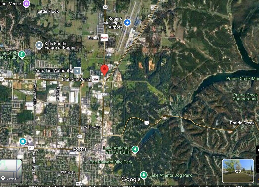 Property Photo:  2605 N 2nd Street  AR 72756 