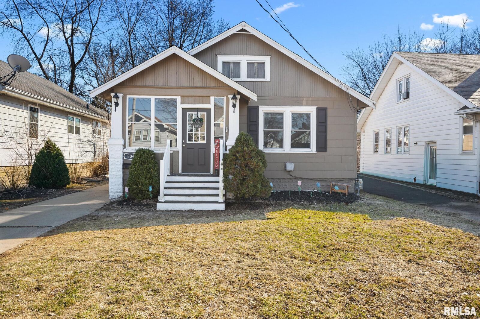 Property Photo:  804 W Maywood Avenue  IL 61604 
