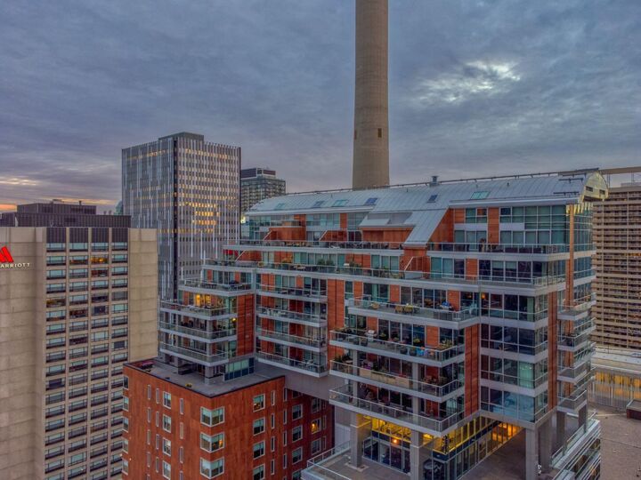 Property Photo: 108 9 Avenue SW 1801 AB T2P 0S9