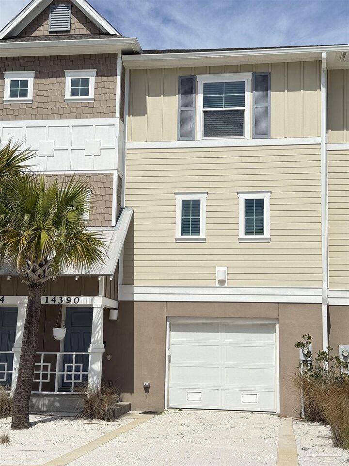 Property Photo:  14390 Beach Heather Ct  FL 32507 