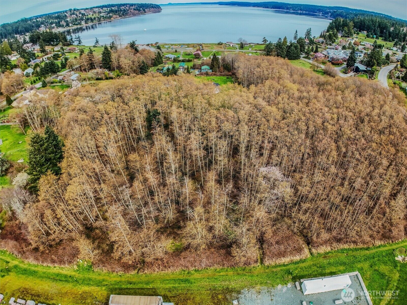 Property Photo:  8  Dutch Hollow Drive  WA 98249 