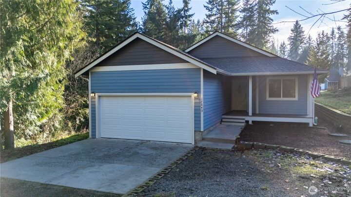 Property Photo:  17643  Loop Lane SE  WA 98597 