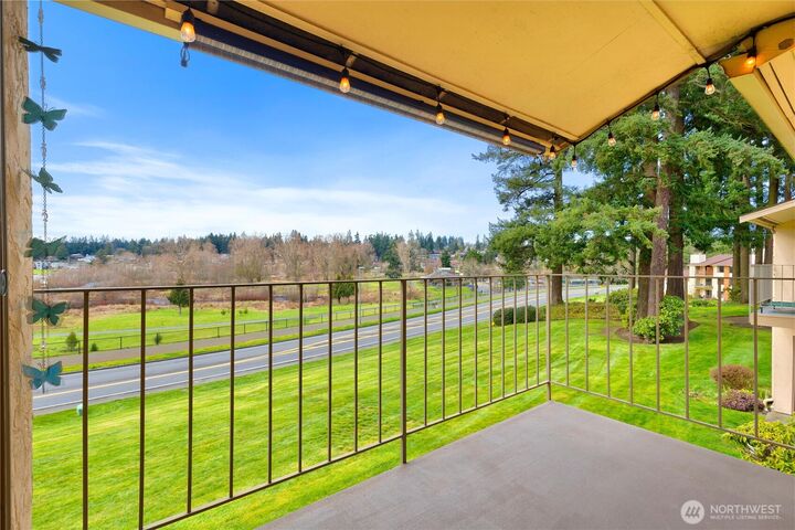 Property Photo: 23305 Lakeview Drive C204 WA 98043