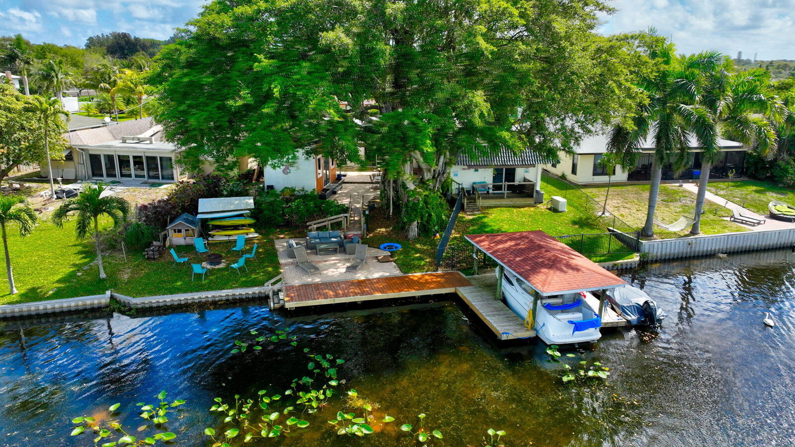 Property Photo: 6647 Paul Mar Drive FL 33462