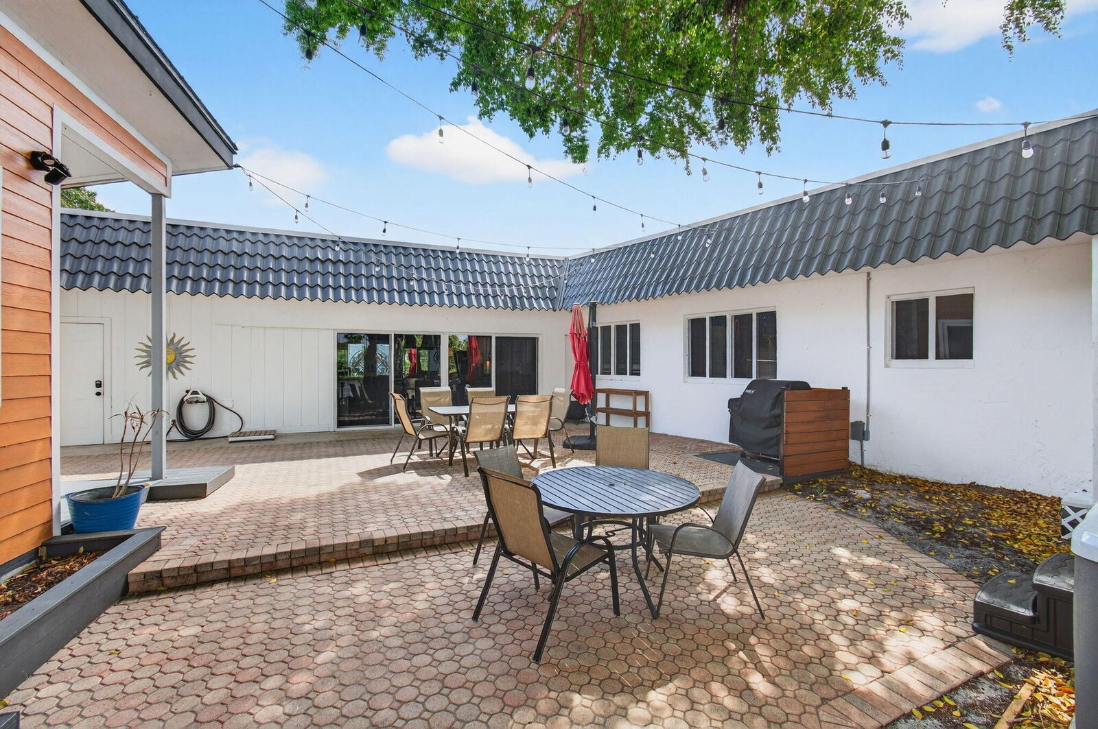 Property Photo:  6647 Paul Mar Drive  FL 33462 