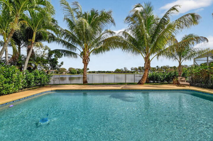 Property Photo:  7277 Shell Ridge Terrace  FL 33467 