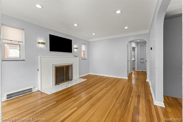 Property Photo: 23000 Arlington Street MI 48128