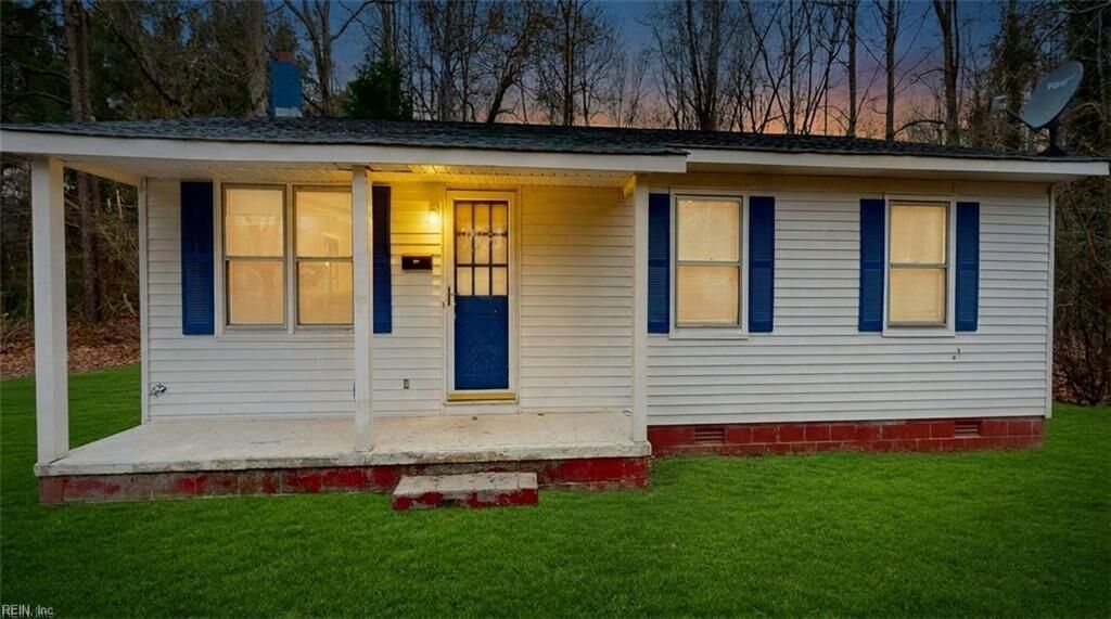 Property Photo: 6240 Farmers Dr VA 23011
